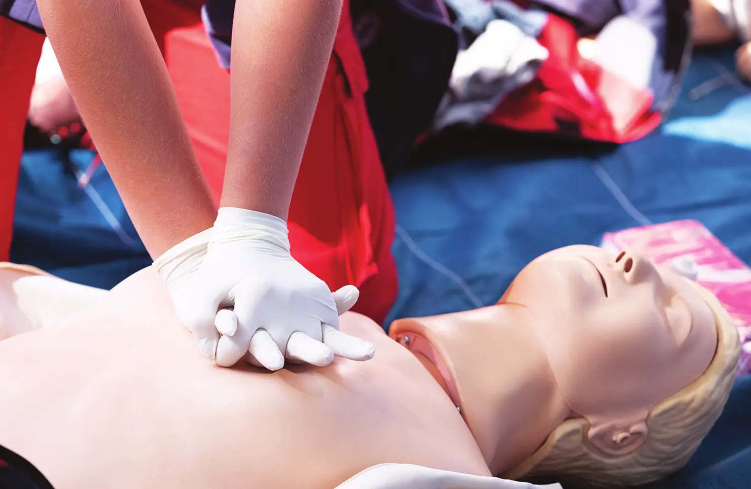 Hands-on CPR training using a resuscitation mannequin